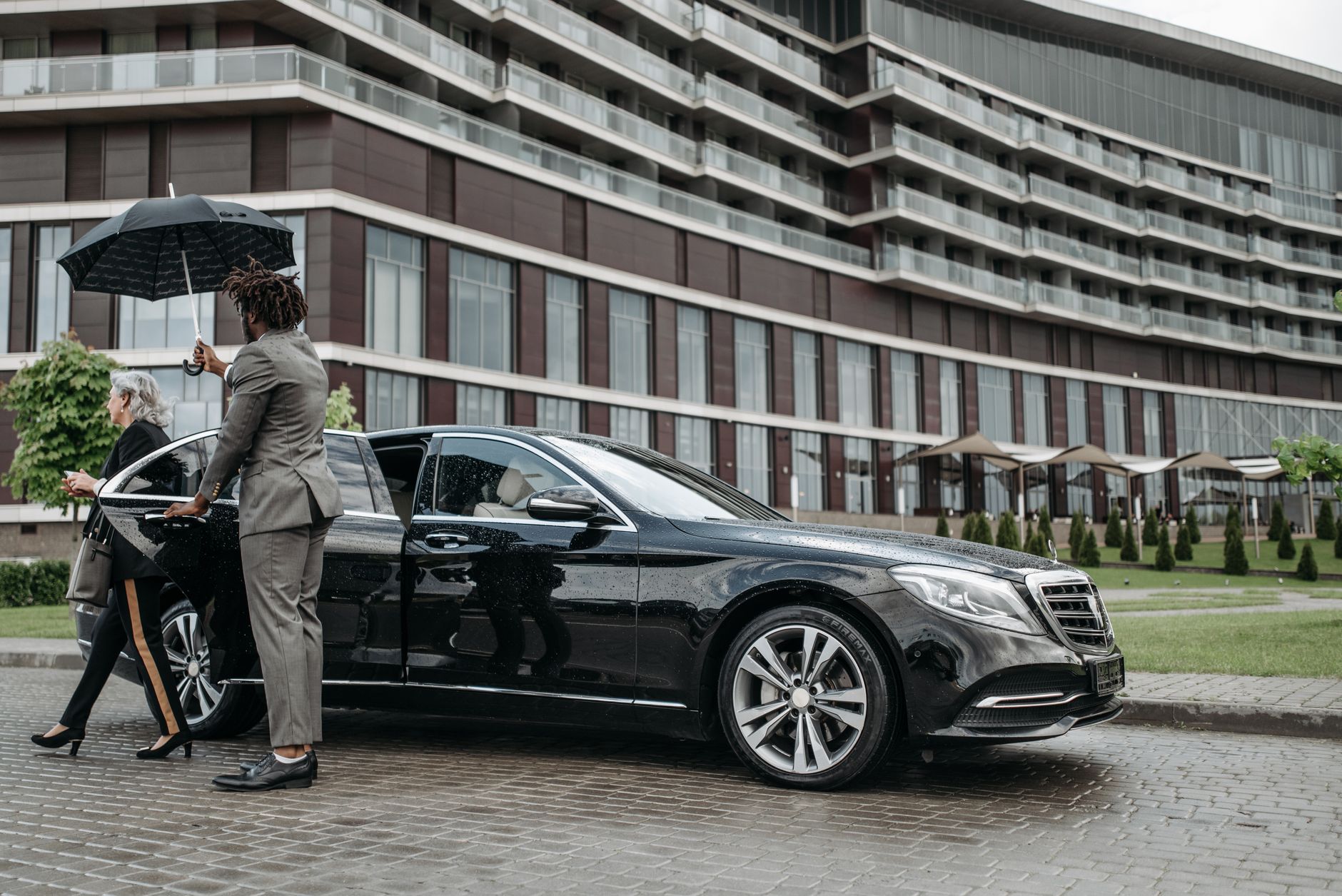 Chauffeur privé équipe à Vaulx-en-Velin